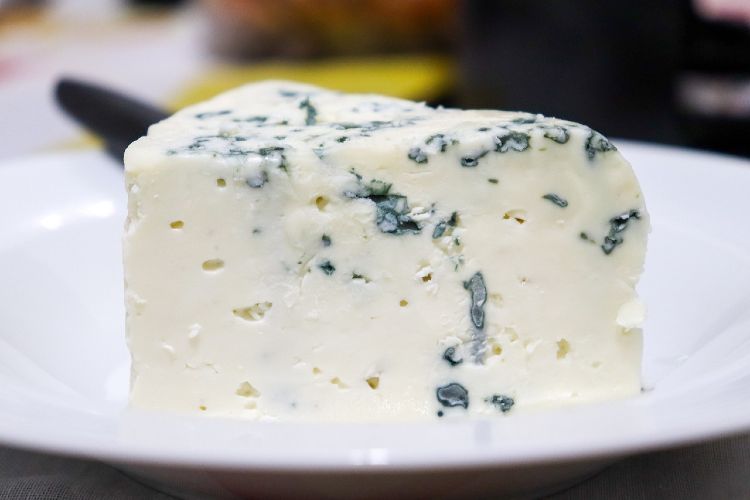 Can You Freeze Blue Cheese?