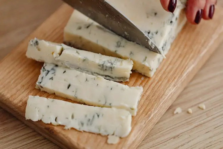 Can You Freeze Gorgonzola Cheese?
