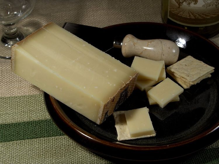 Can You Freeze Gruyere Cheese?