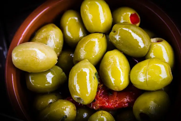 Can You Freeze Olives?