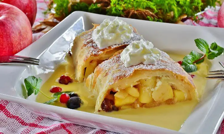 Can You Freeze Strudel?