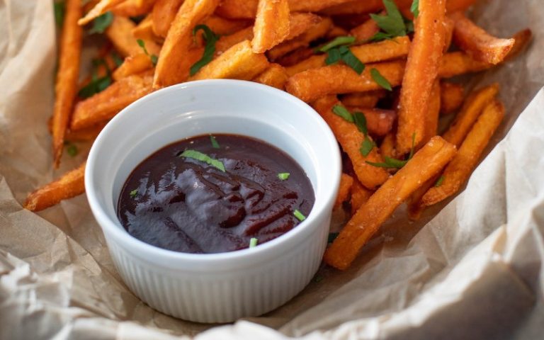Sweet, Sour, and Surprising: Plum Sauce Substitutes You’ll Love