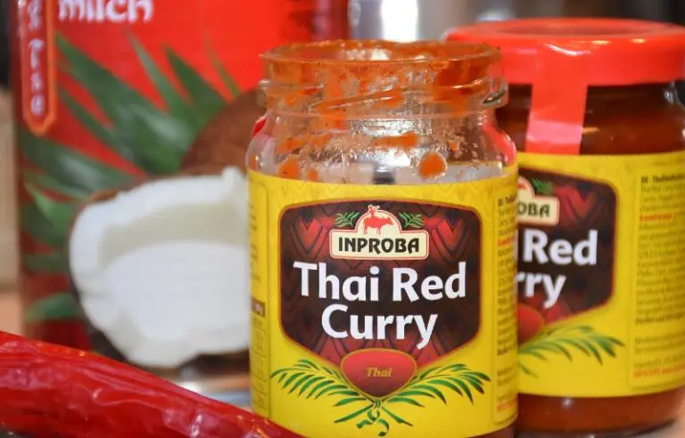Spice Up Your Cooking: Top Red Curry Paste Substitutes to Try